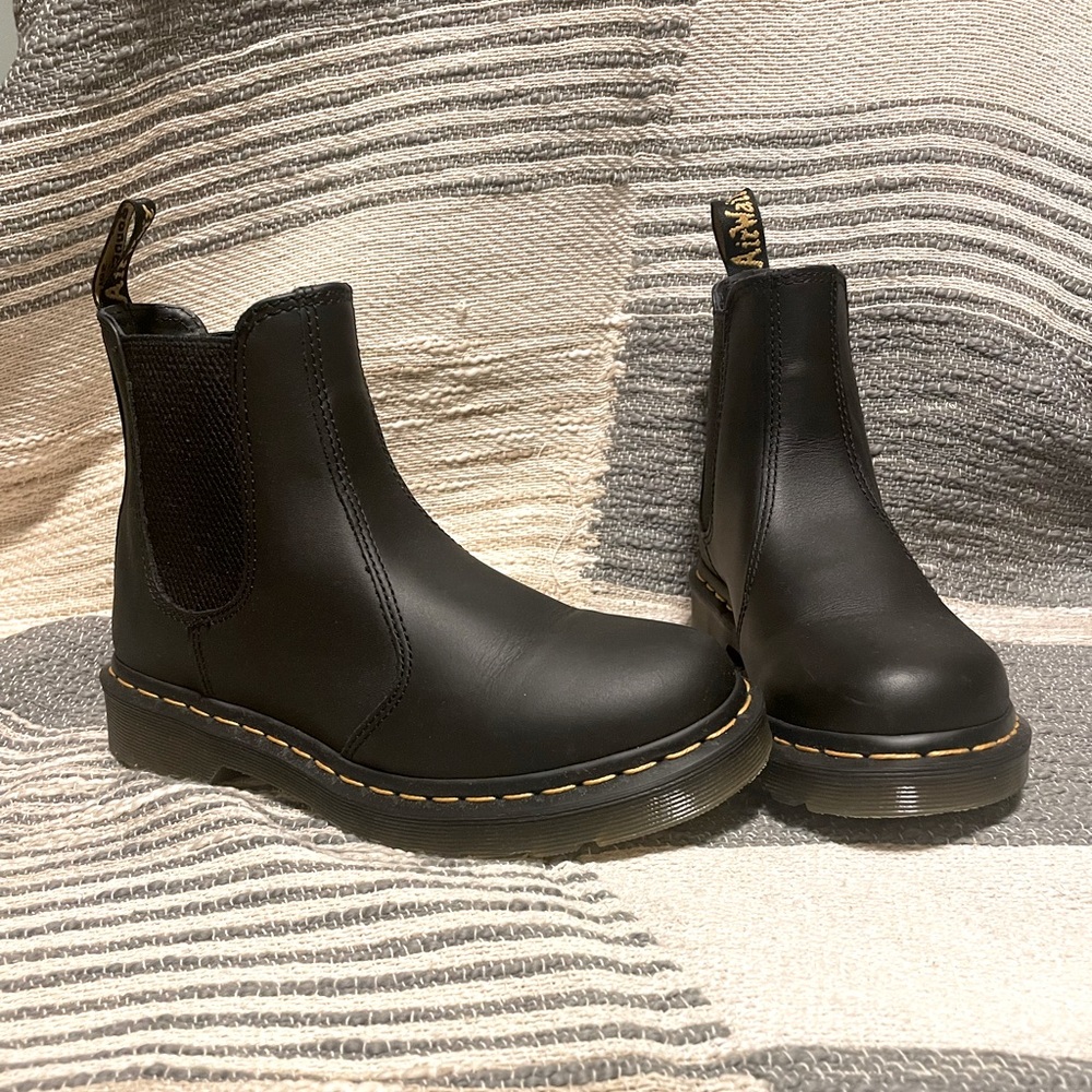 Dr. Martens Chelsea boots